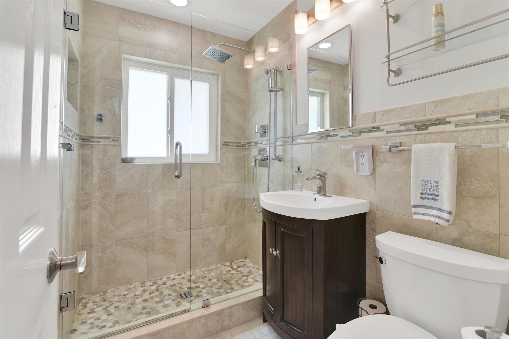 430 NE 25th Terrace