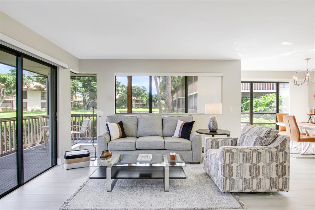 512 Brackenwood Place