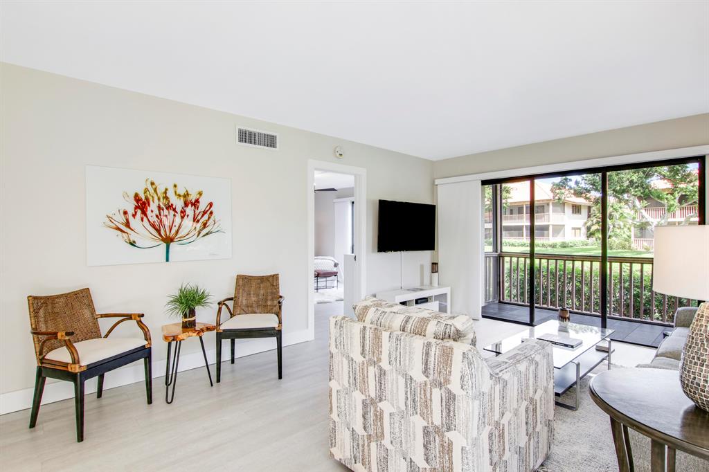 512 Brackenwood Place