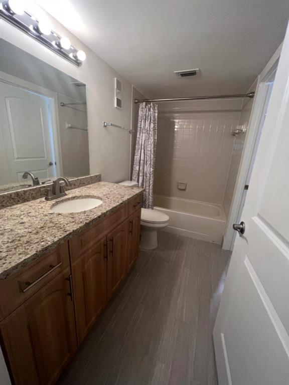 14500 Stirling Way Unit: 304