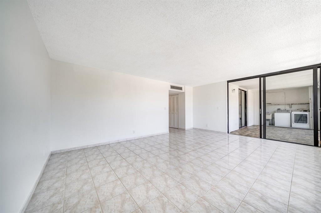 20441 NE 30th Avenue Unit: 312-9