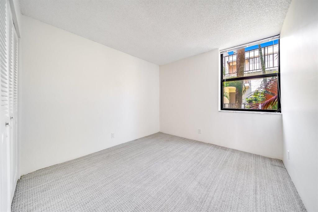 20441 NE 30th Avenue Unit: 312-9
