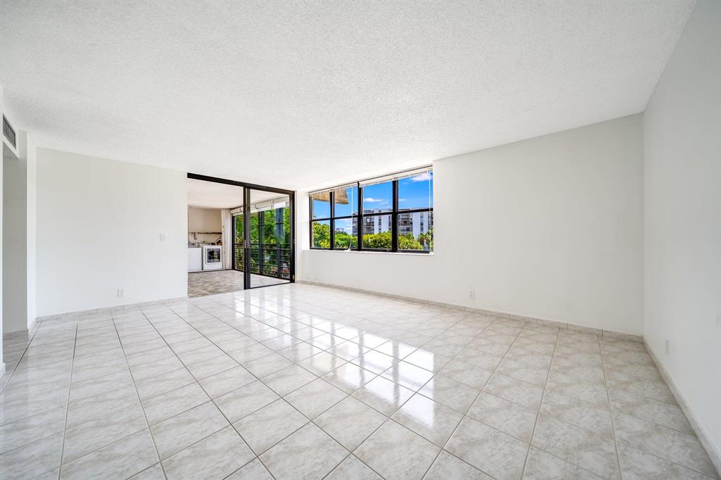 20441 NE 30th Avenue Unit: 312-9