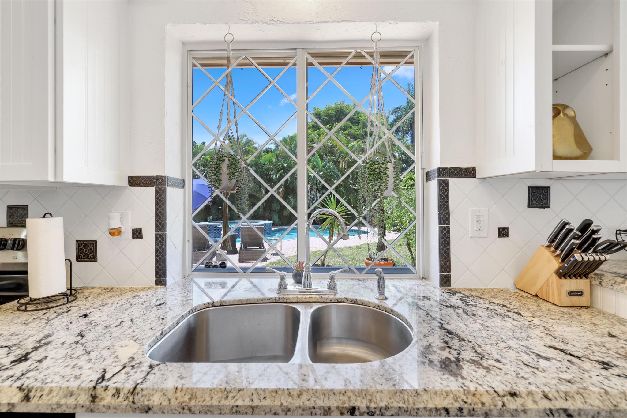 342 SW 14th Street