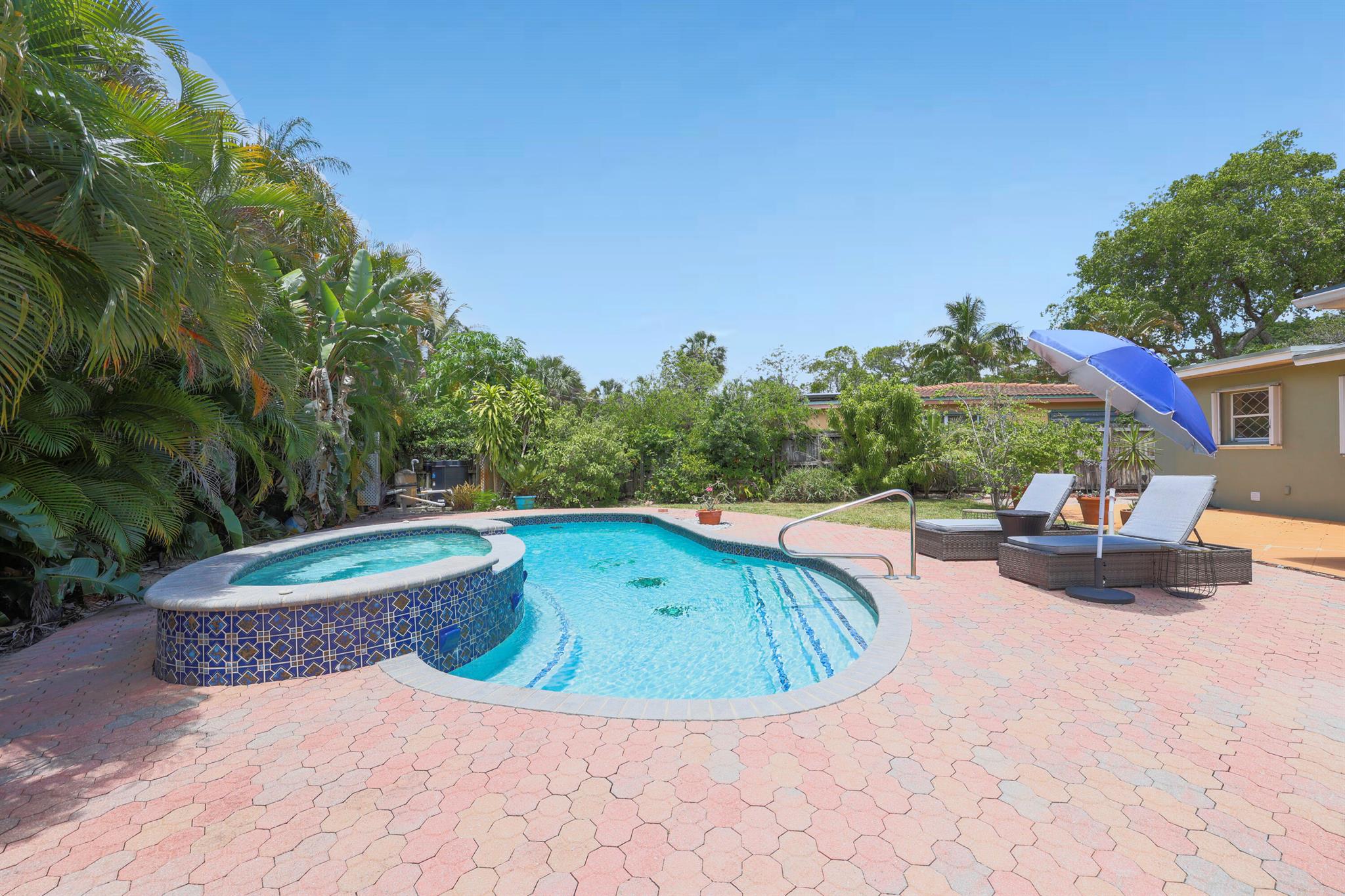 342 SW 14th Street