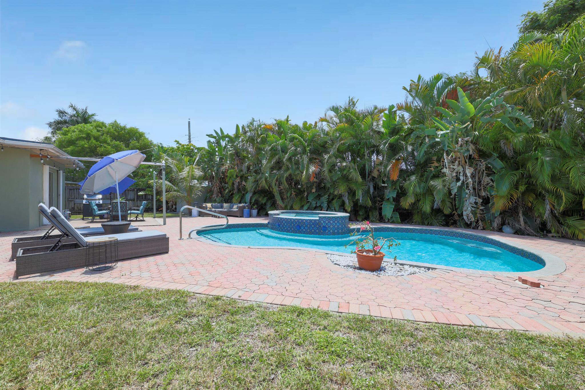 342 SW 14th Street