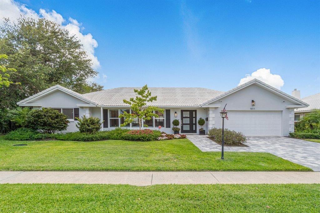 1011 SW Hickory