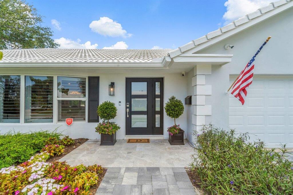 1011 SW Hickory