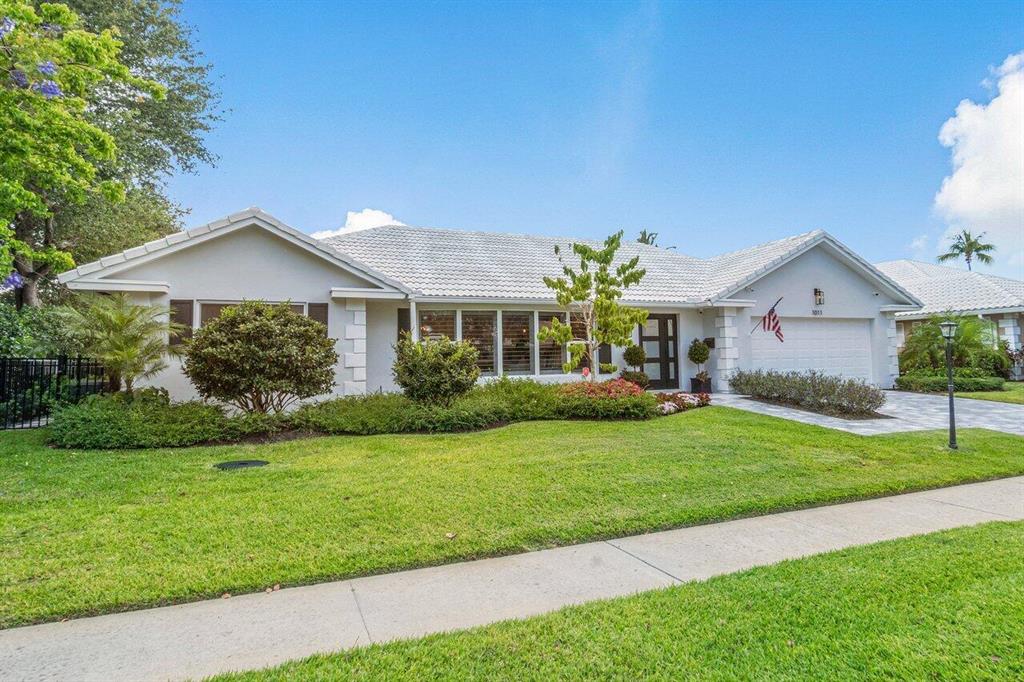 1011 SW Hickory