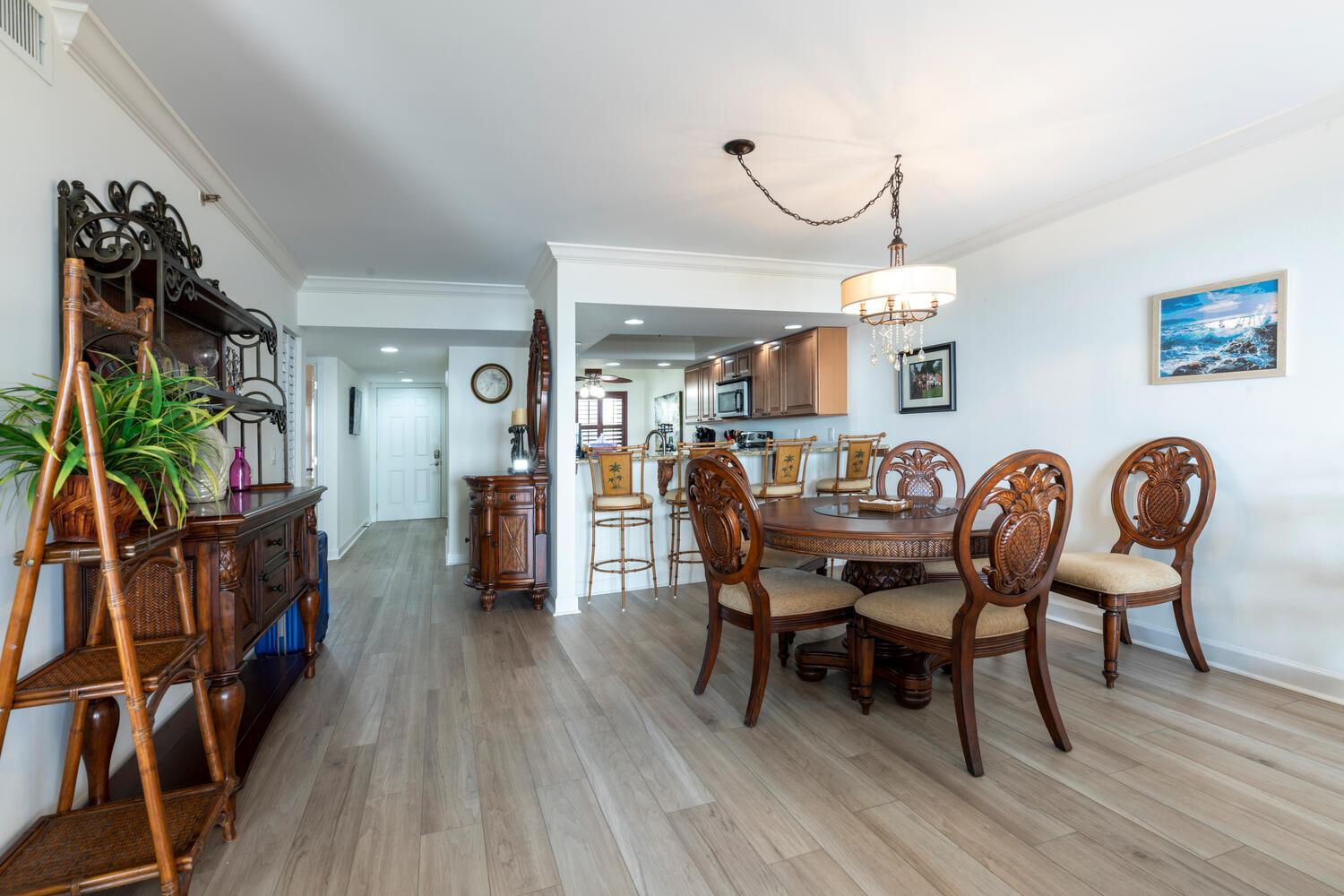 1055 Ocean Drive Unit: 403