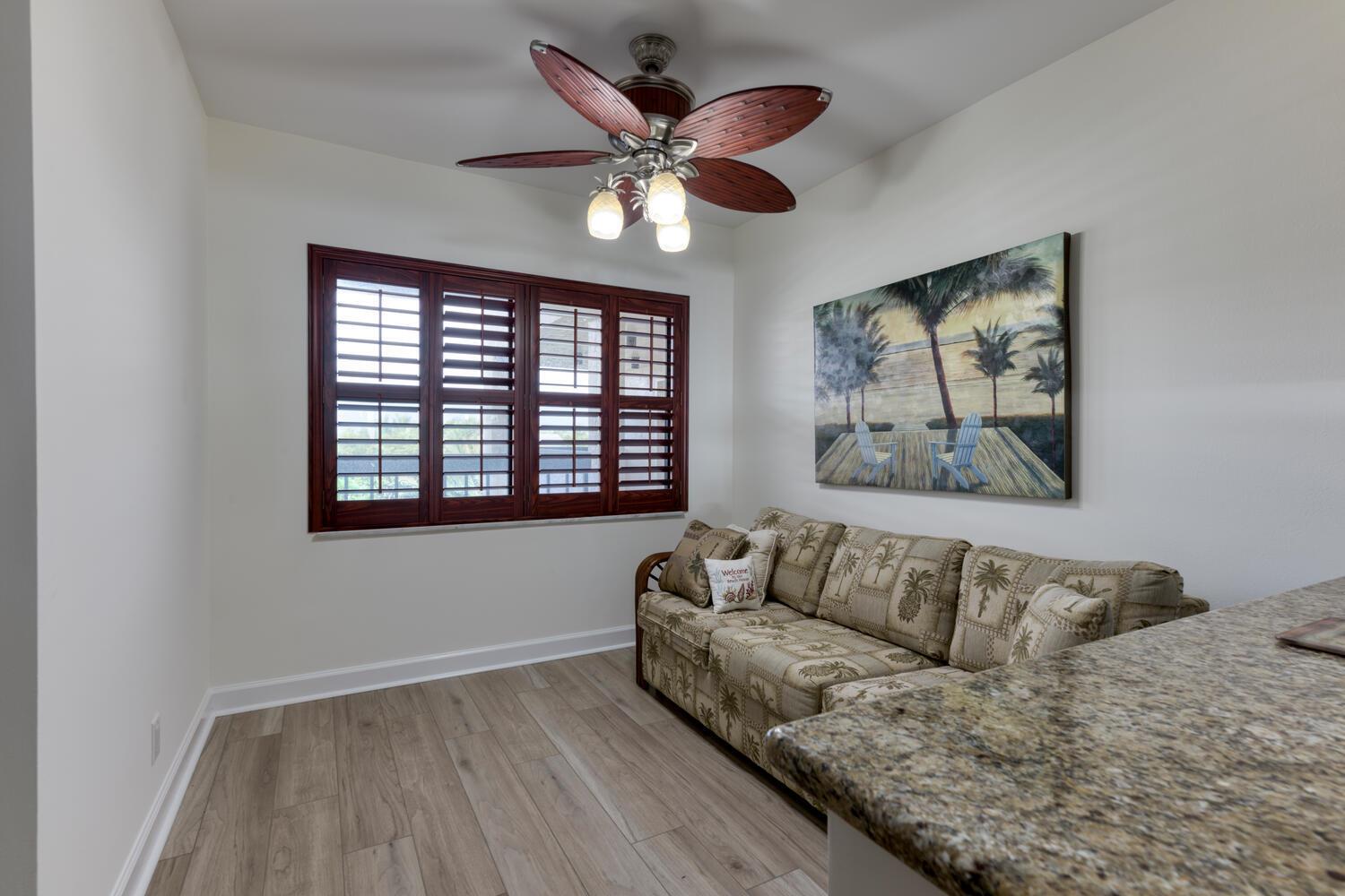 1055 Ocean Drive Unit: 403