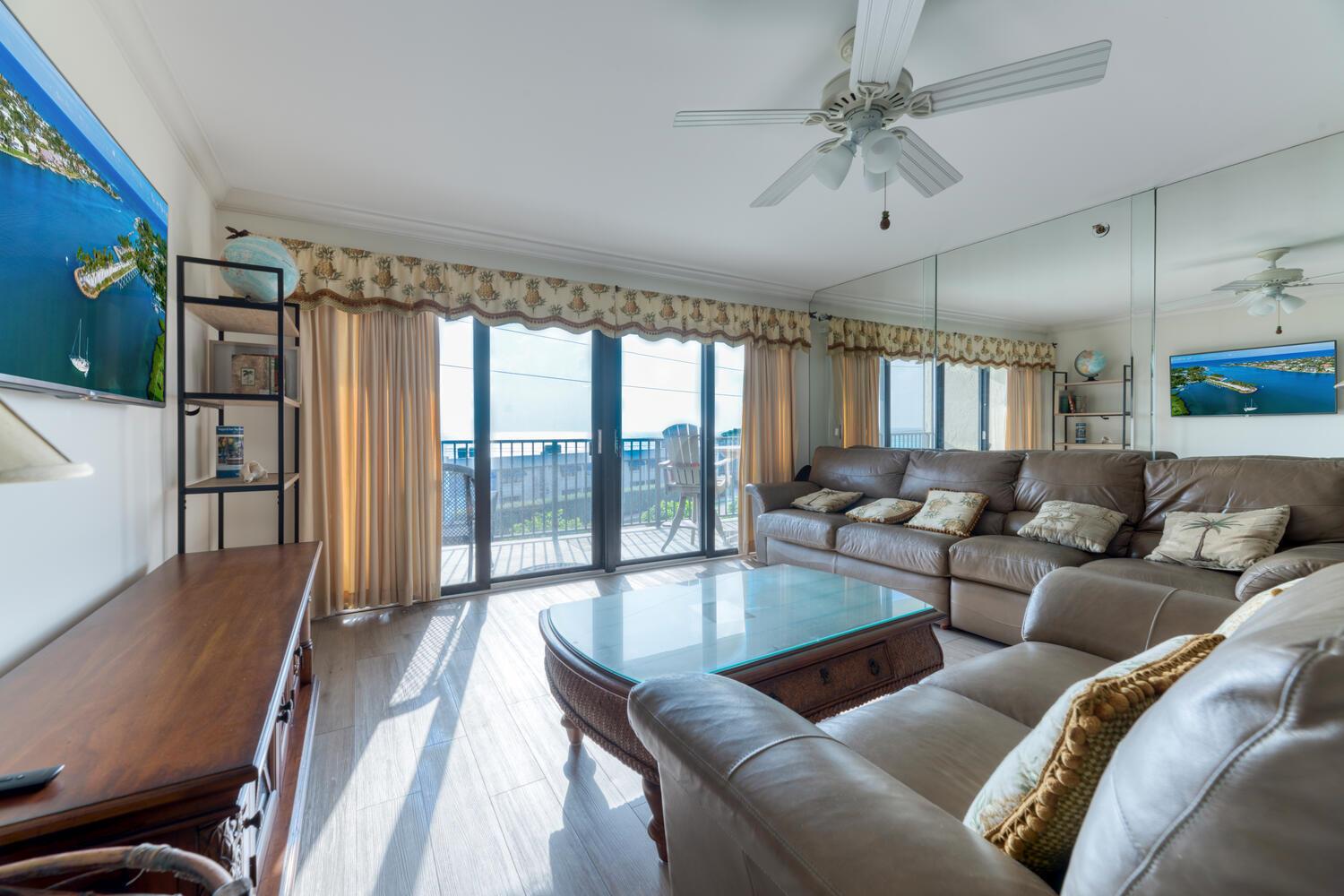 1055 Ocean Drive Unit: 403
