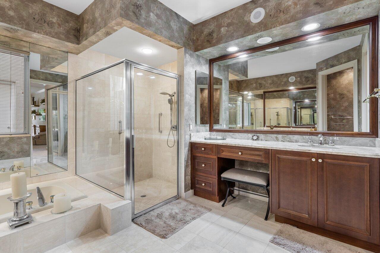 17437 Bridleway Trail