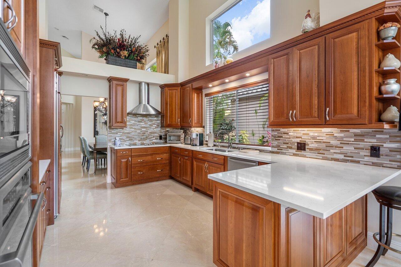 17437 Bridleway Trail