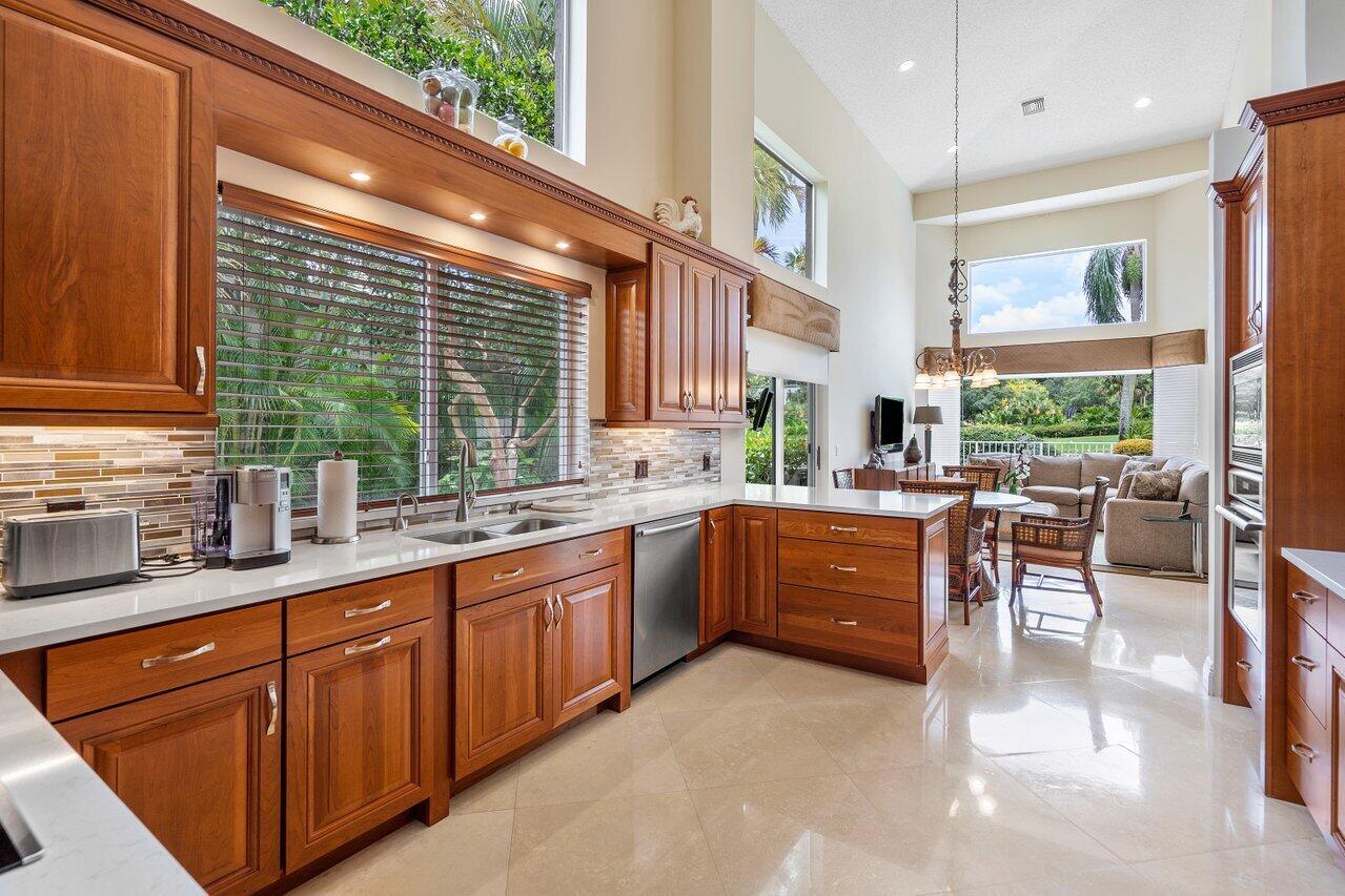 17437 Bridleway Trail