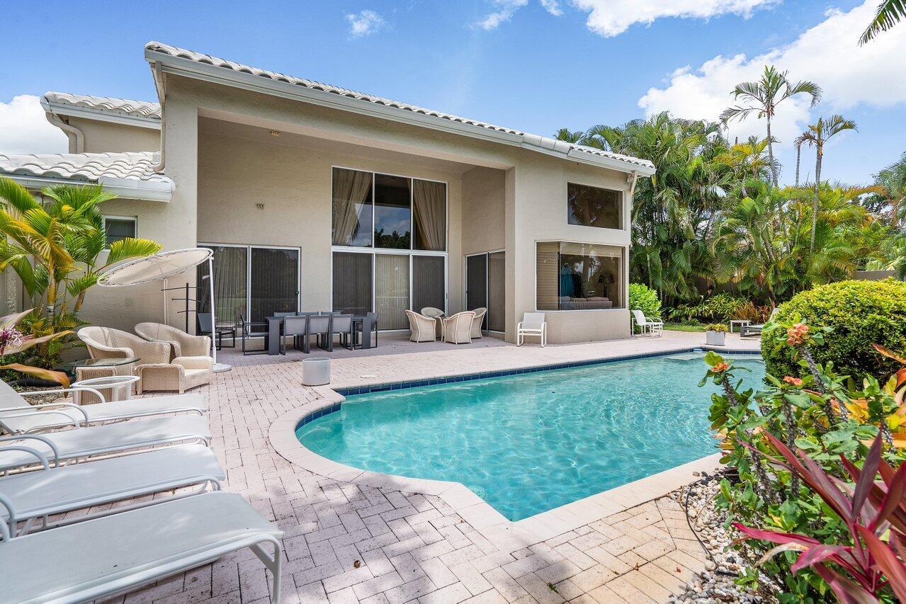 17437 Bridleway Trail