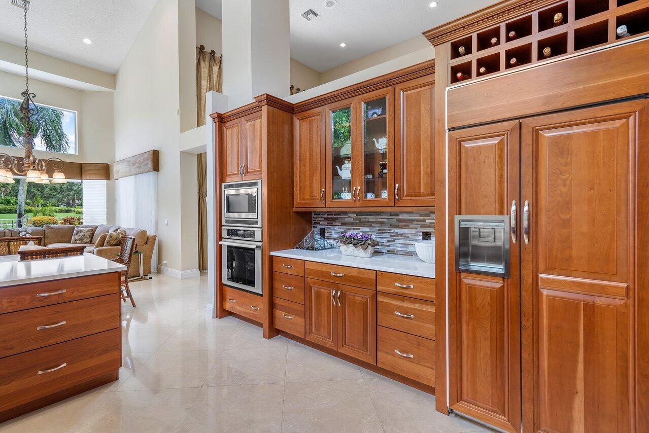17437 Bridleway Trail