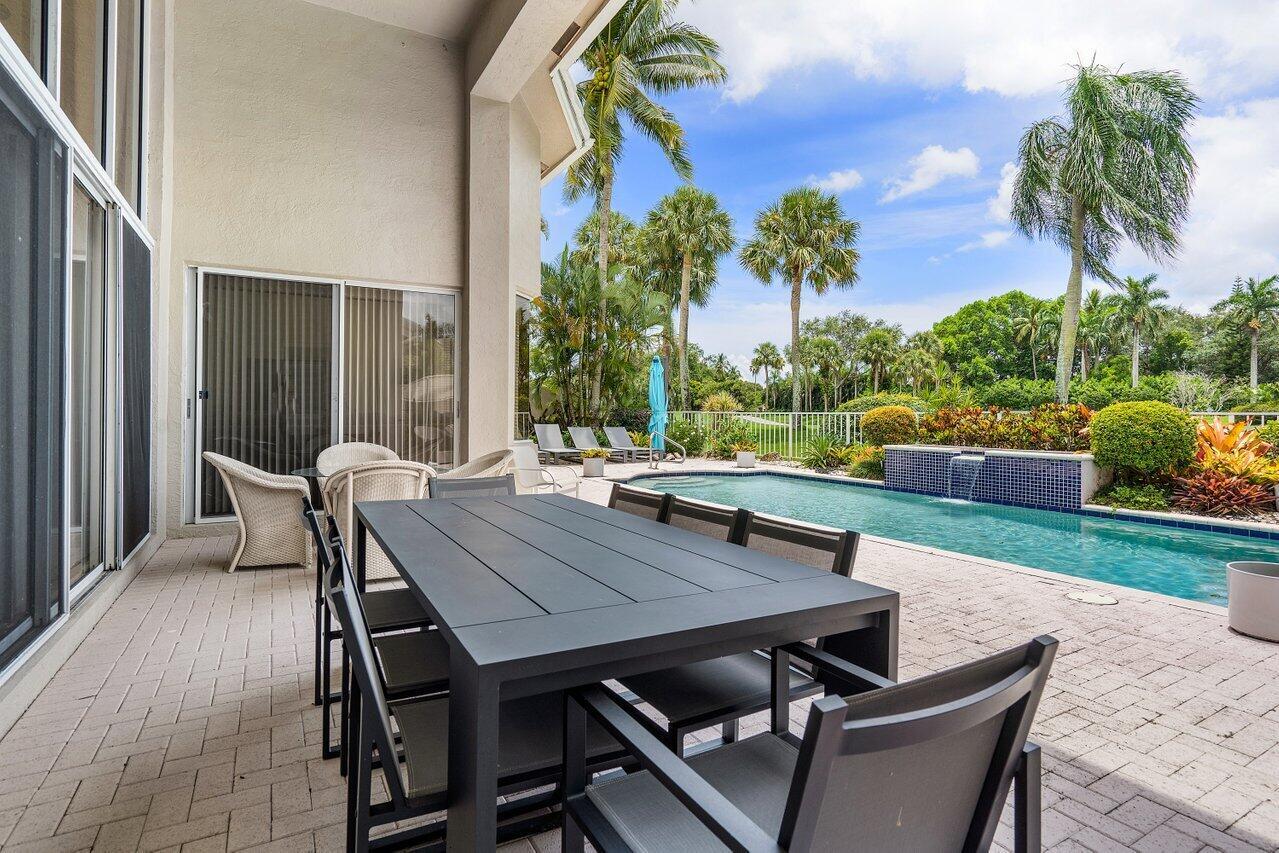 17437 Bridleway Trail