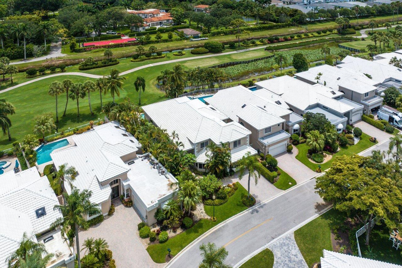 17437 Bridleway Trail