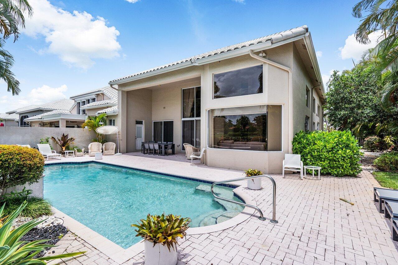 17437 Bridleway Trail