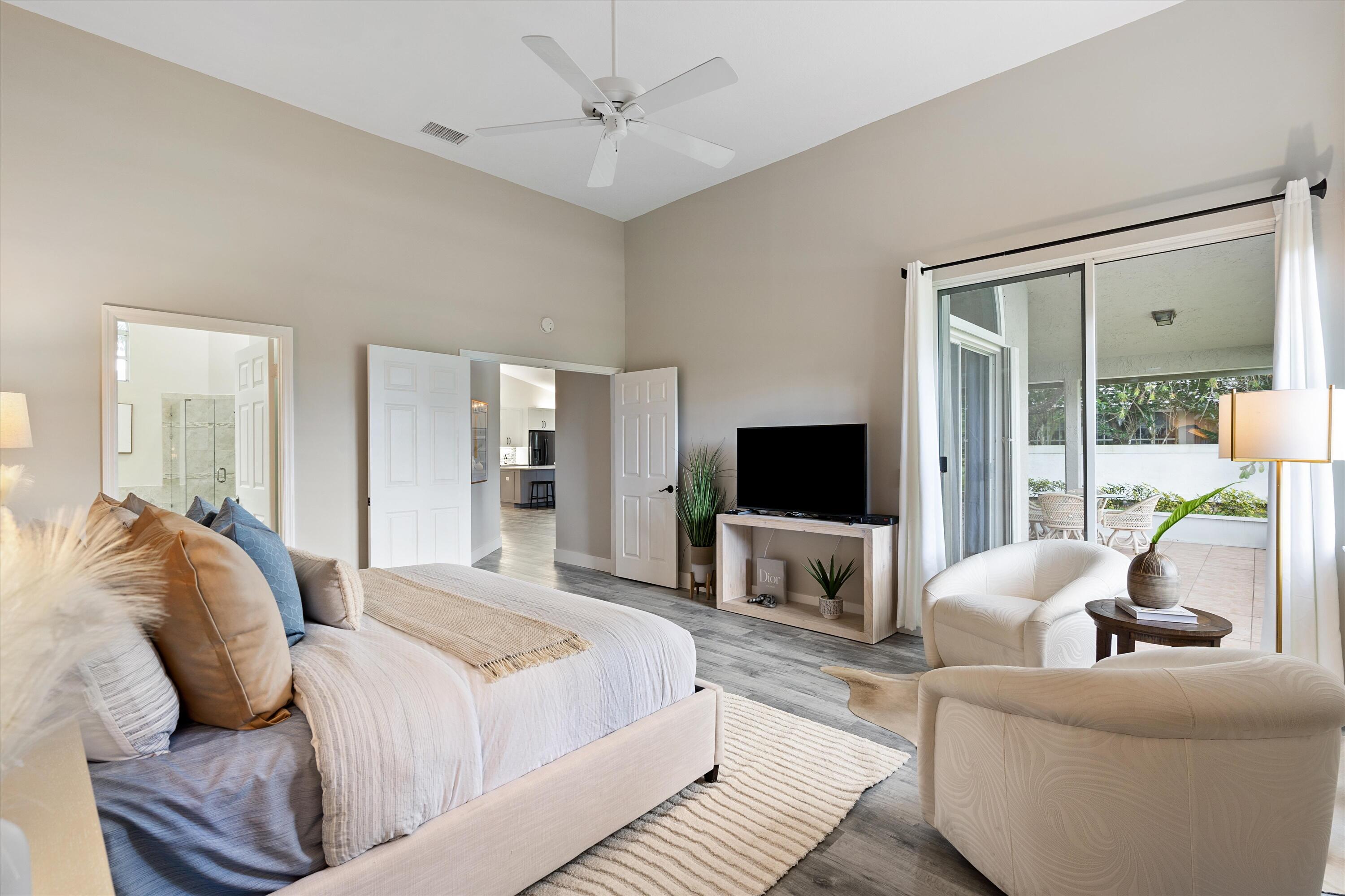 13870 Cross Pointe Court