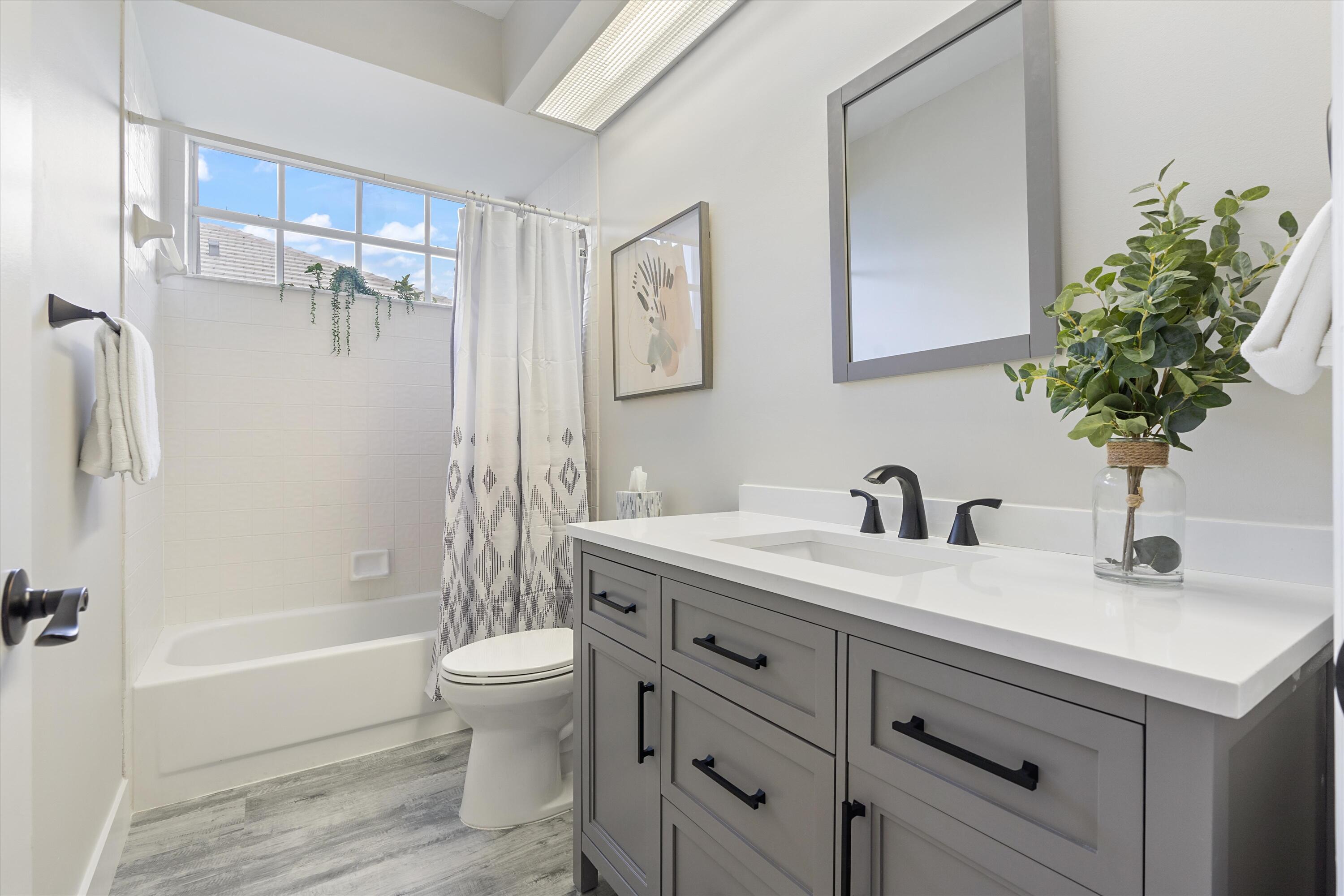 13870 Cross Pointe Court