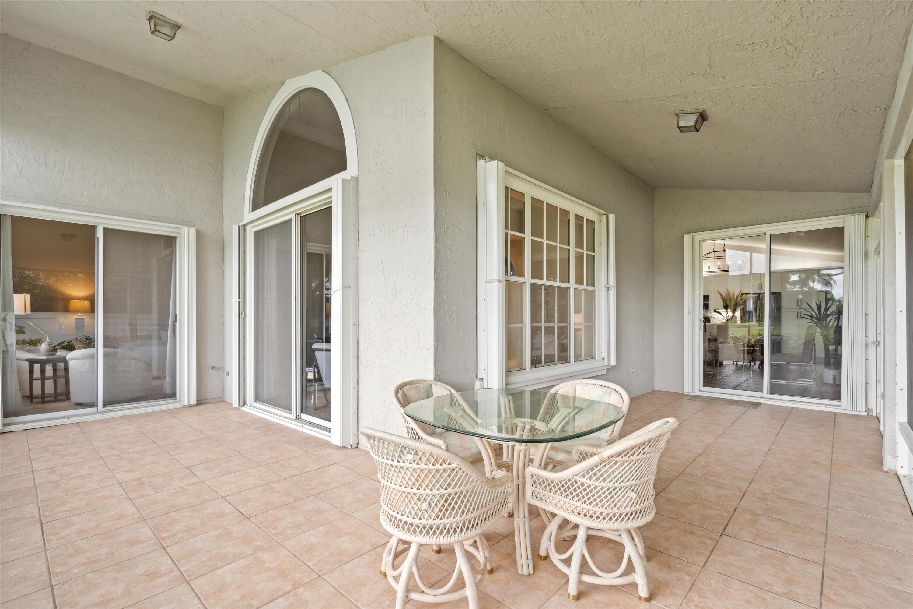 13870 Cross Pointe Court