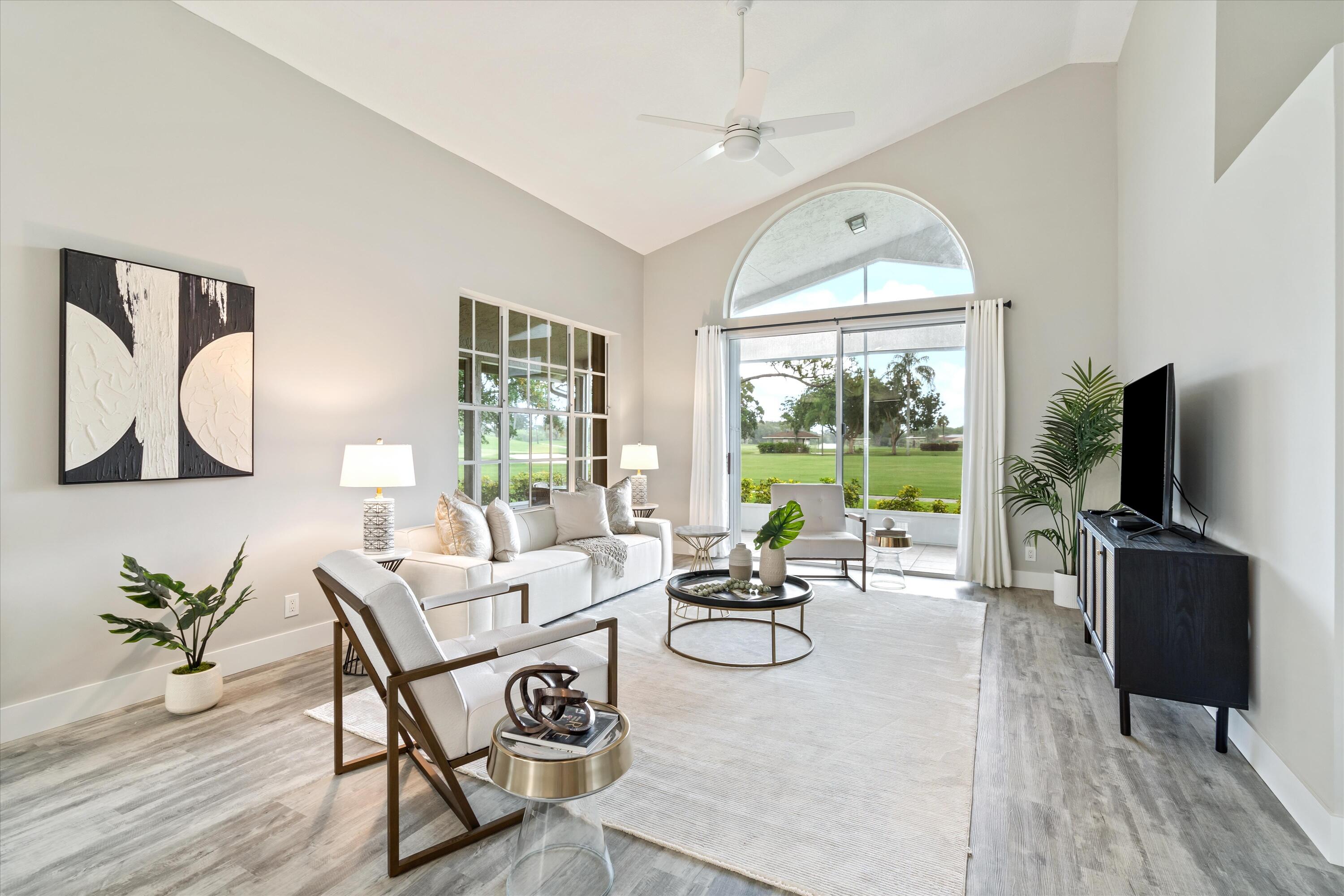 13870 Cross Pointe Court