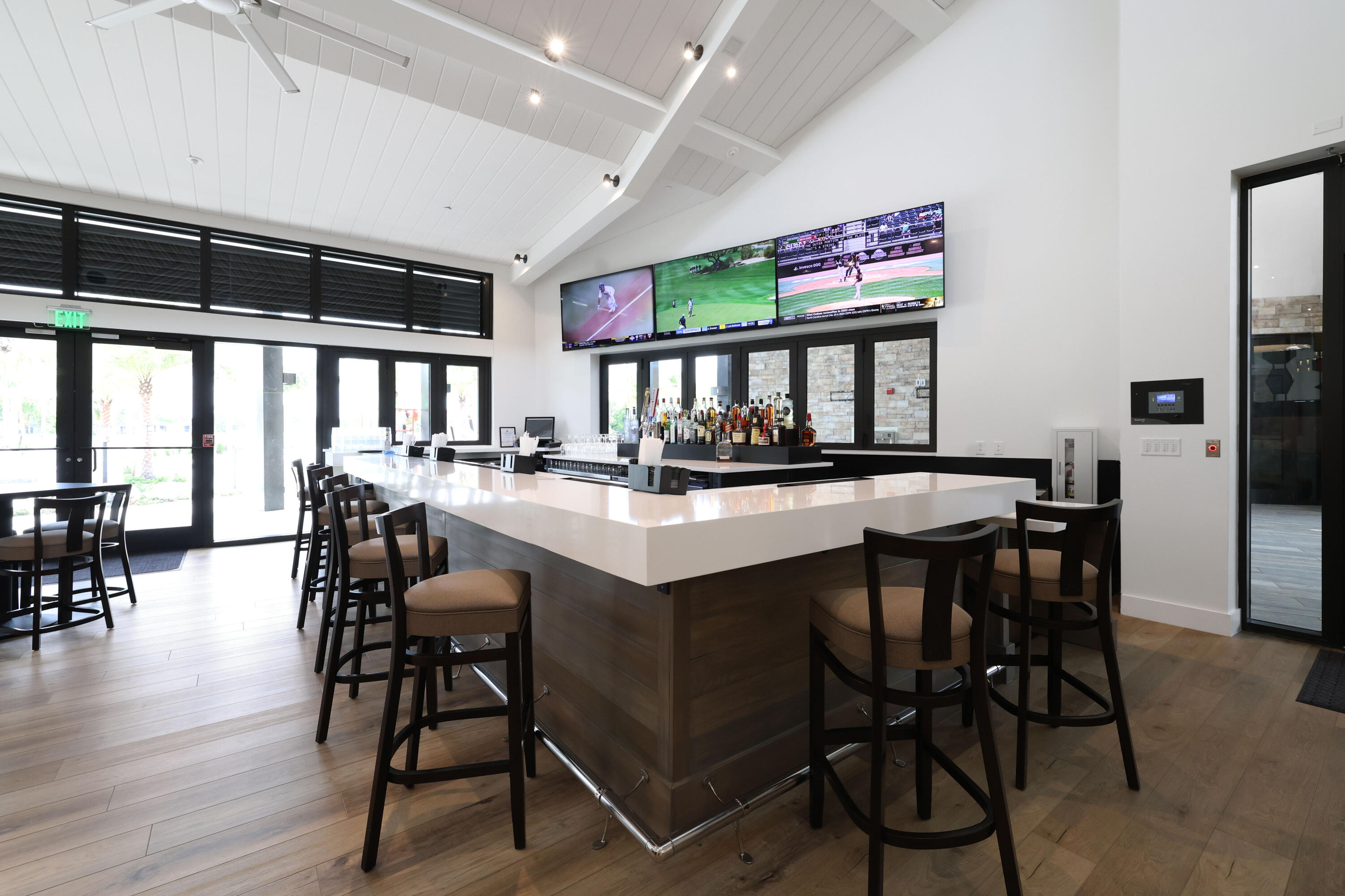 13870 Cross Pointe Court