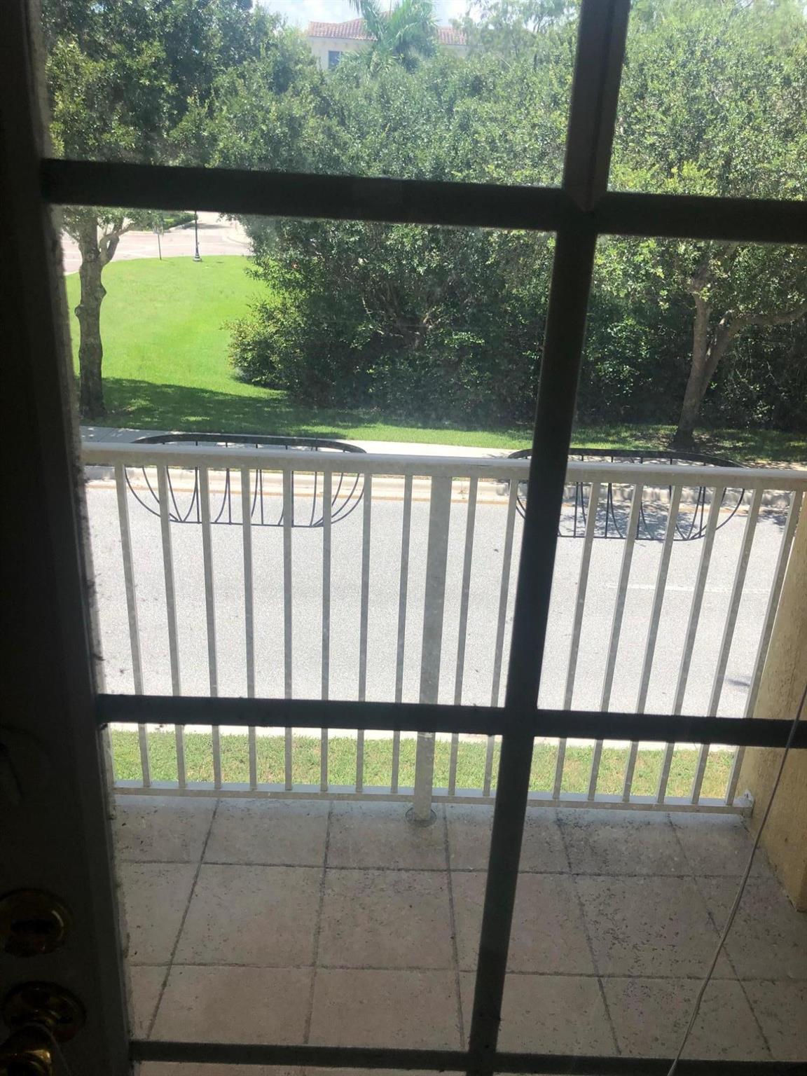 1425 Via De Pepi Unit: 1425