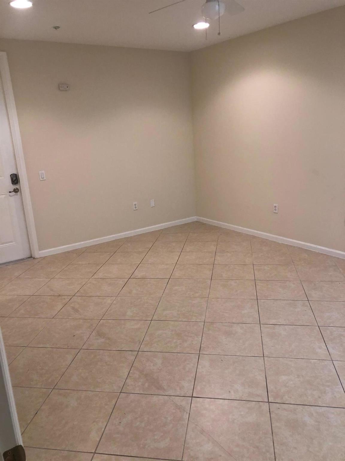 1425 Via De Pepi Unit: 1425