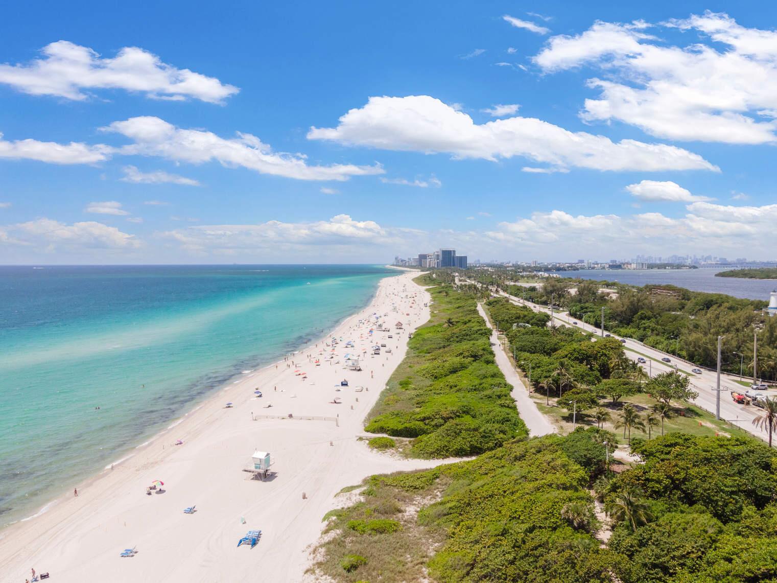15645 Collins Avenue Unit: 401