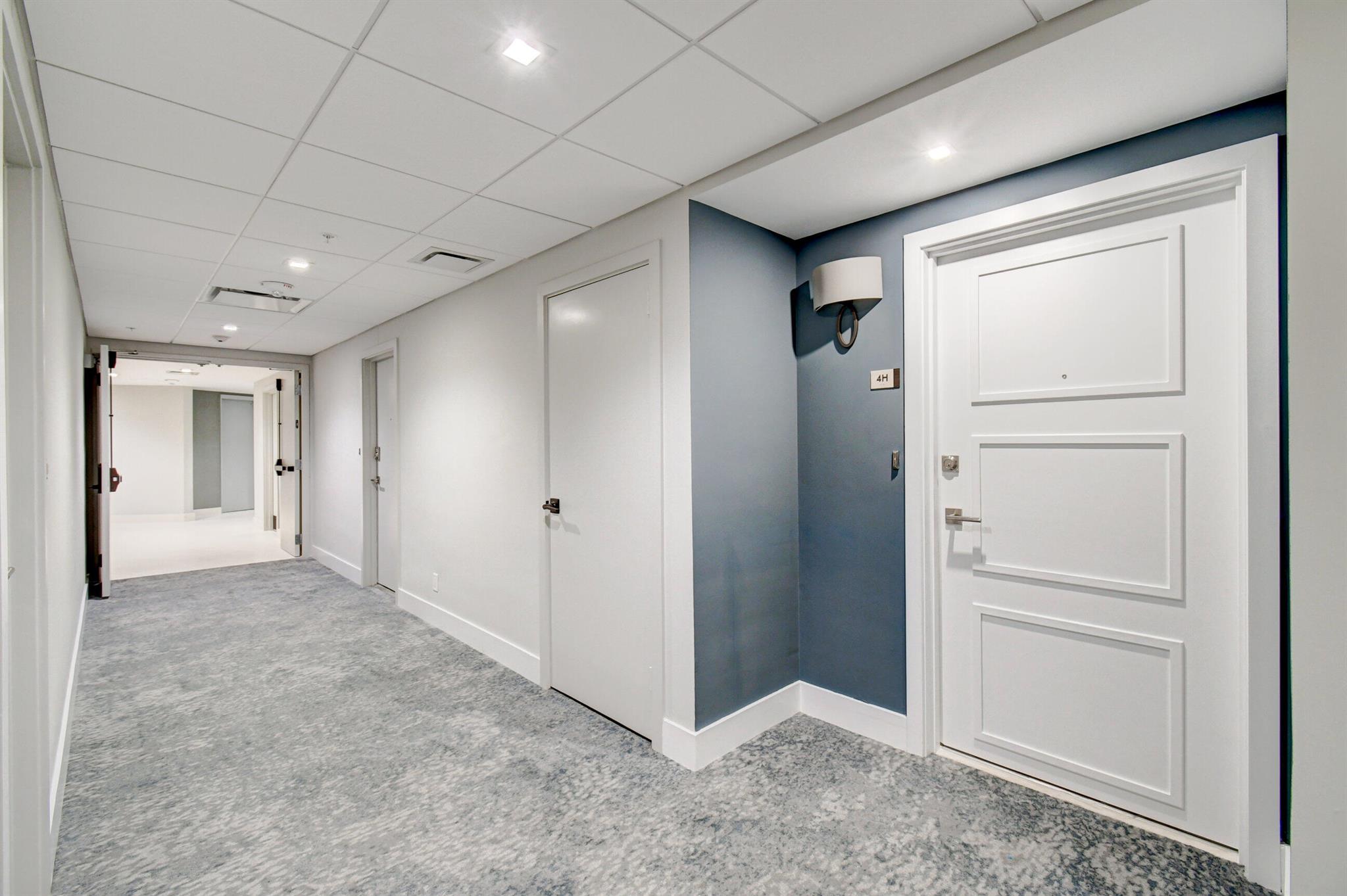 86 Macfarlane Drive Unit: 4h