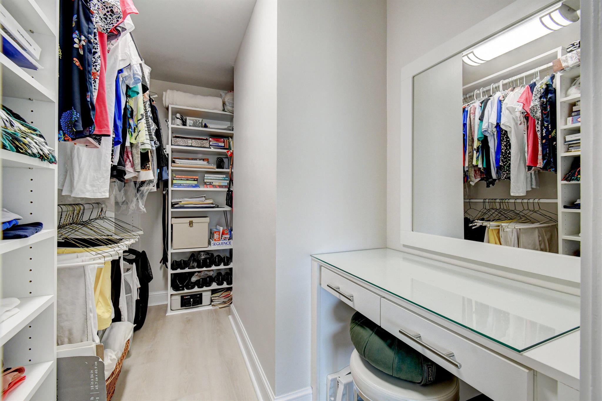 86 Macfarlane Drive Unit: 4h