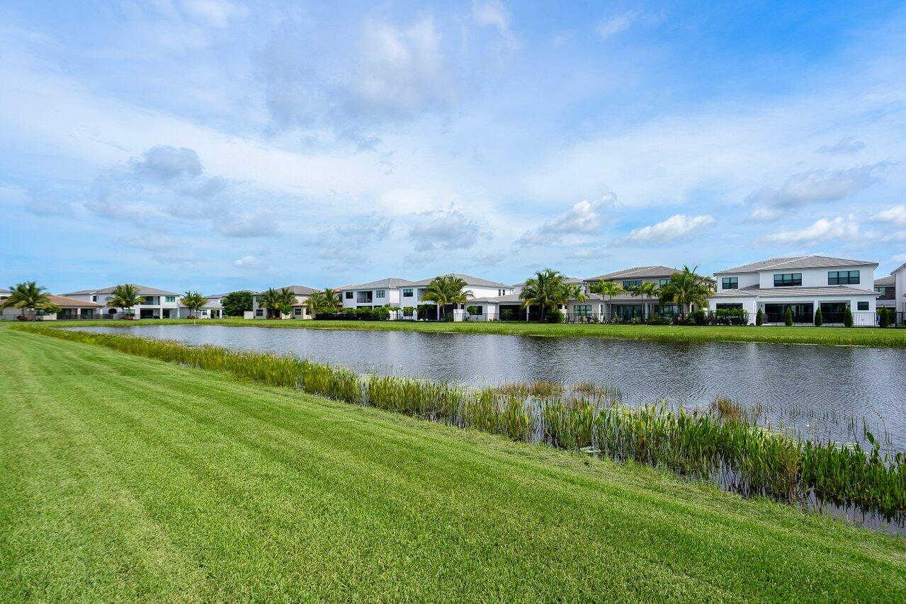 17142 Wandering Wave Avenue