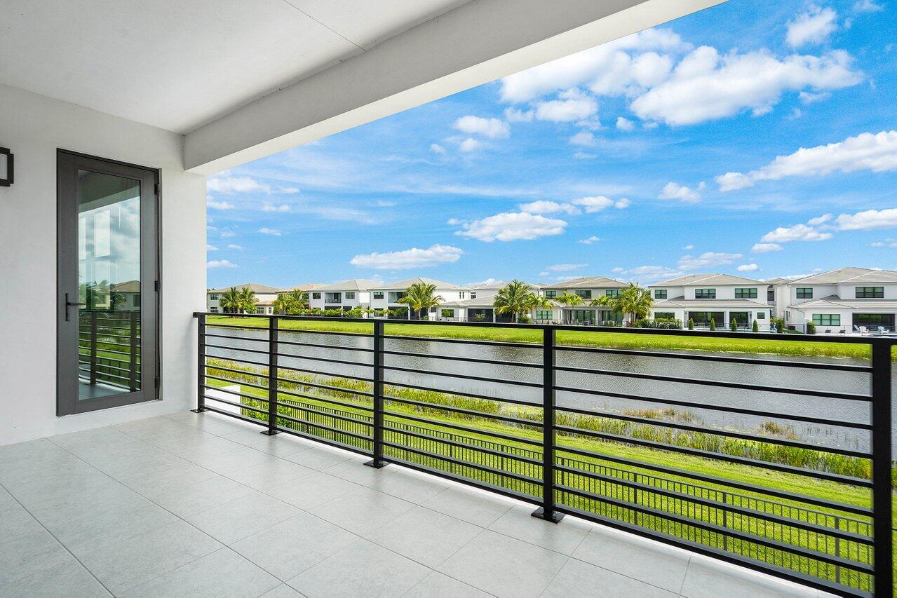 17142 Wandering Wave Avenue