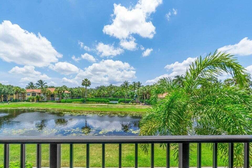 15065 Michelangelo Boulevard Unit: 206