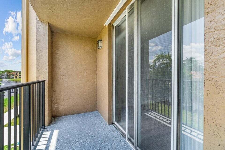 15065 Michelangelo Boulevard Unit: 206