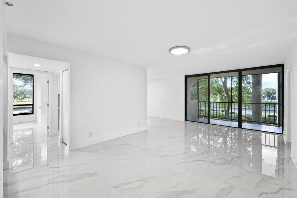 7754 Lakeside Boulevard Unit: 424