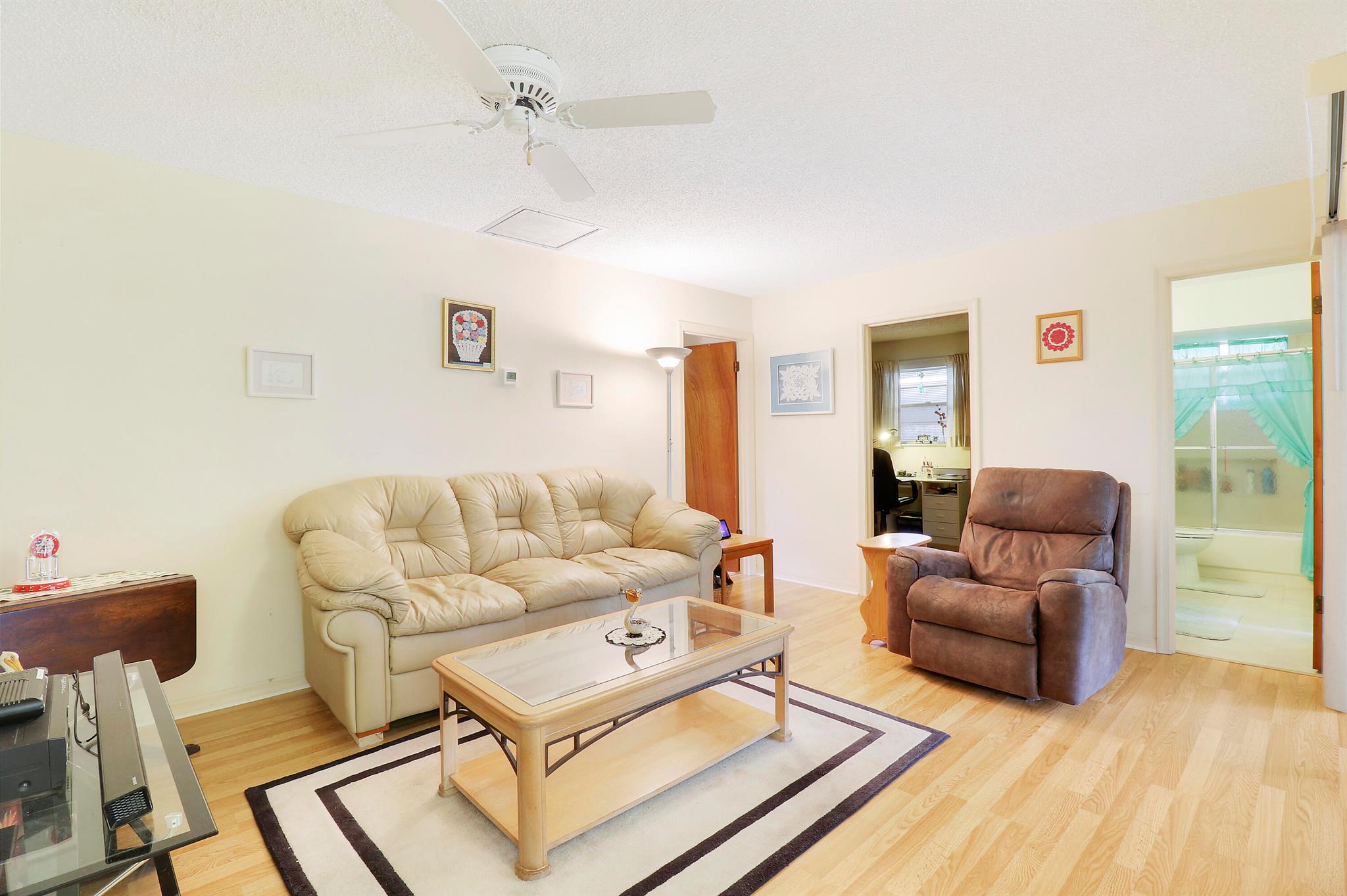 5635 SE Paramount Drive