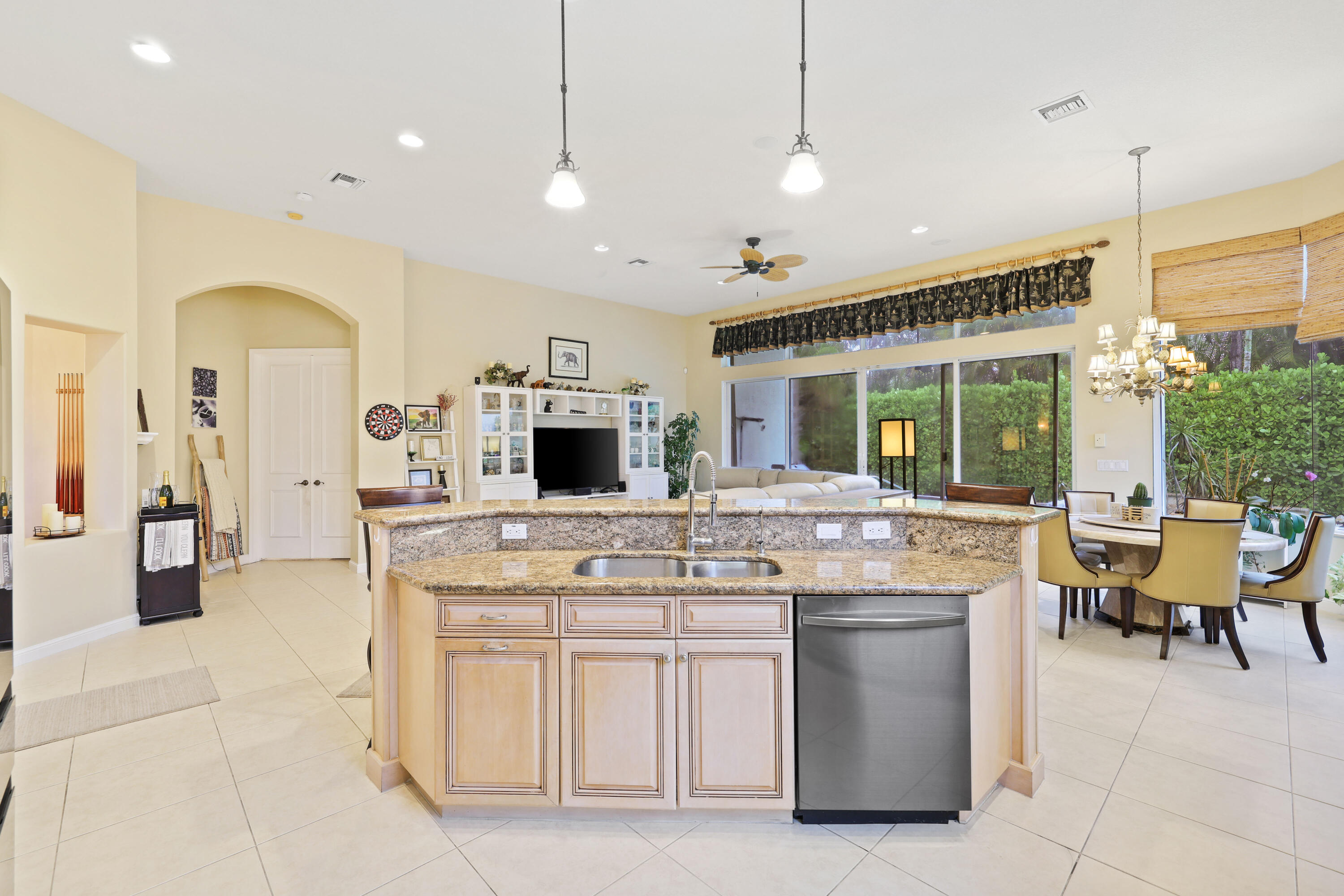 6332 D Orsay Court