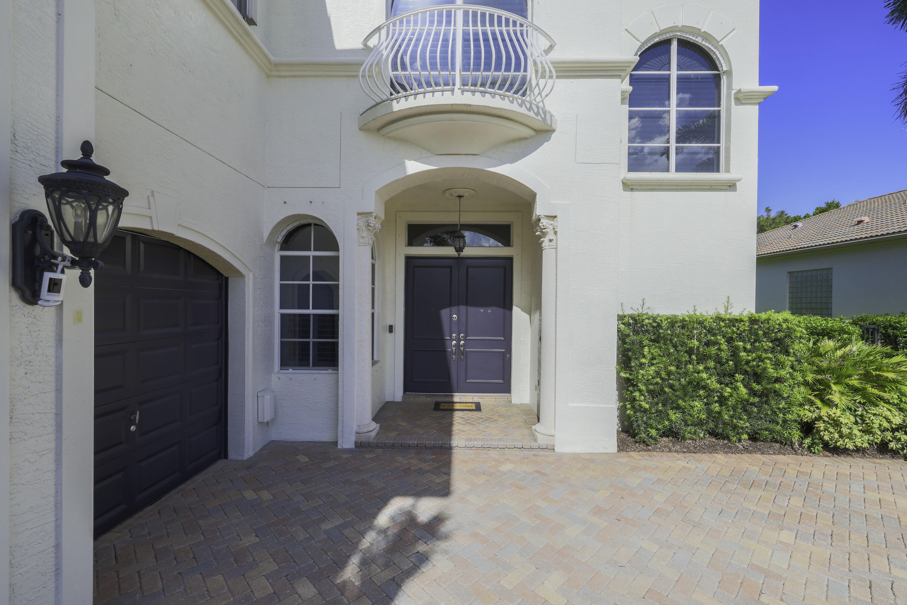 6332 D Orsay Court