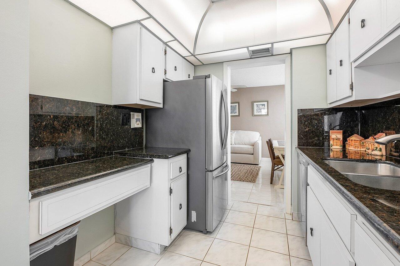 1401 S Ocean Boulevard Unit: 506