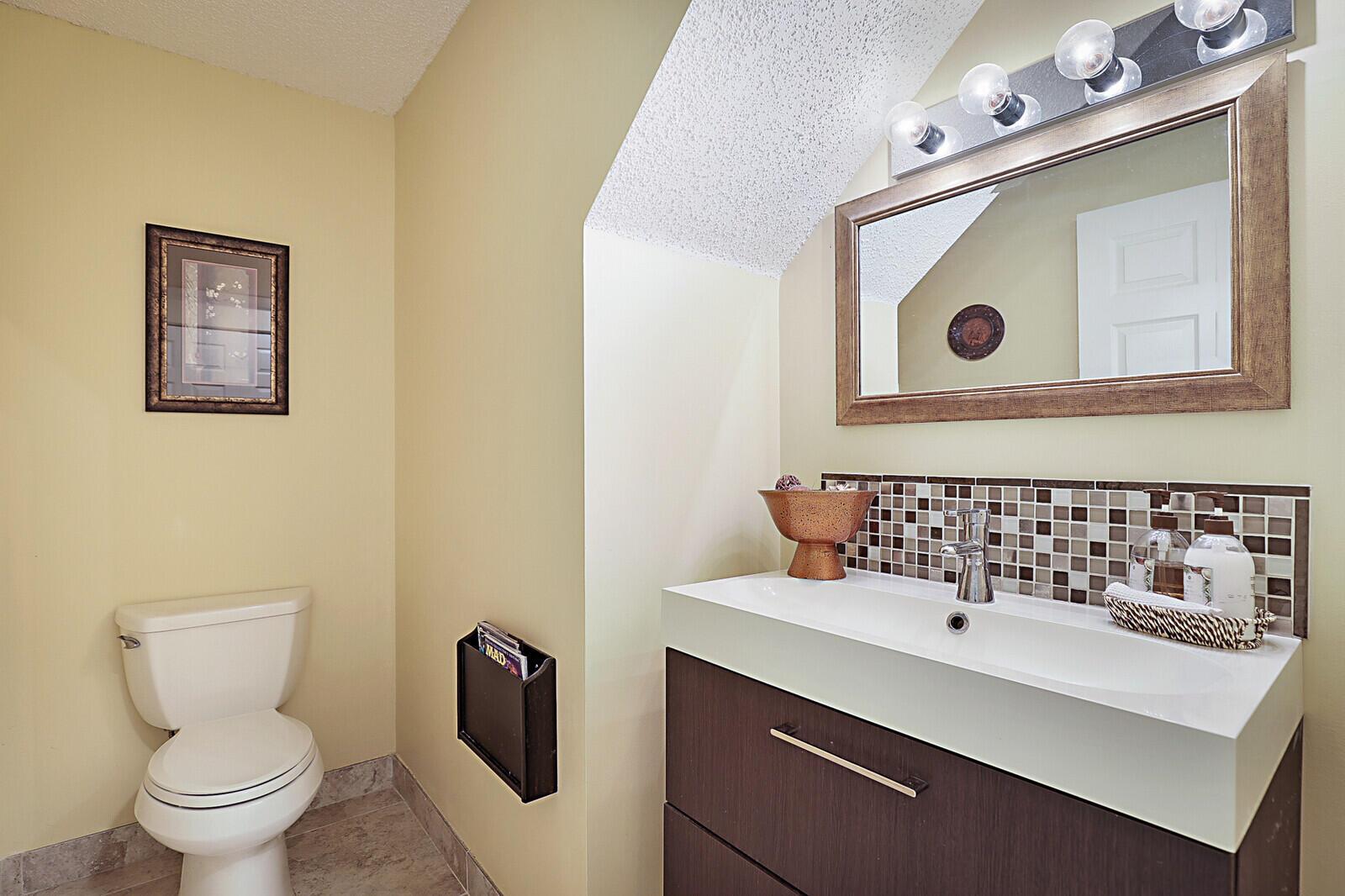 3329 Turtle Cove