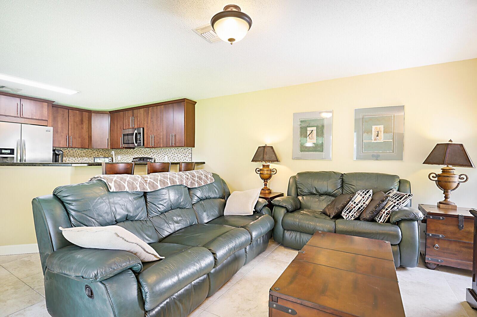 3329 Turtle Cove