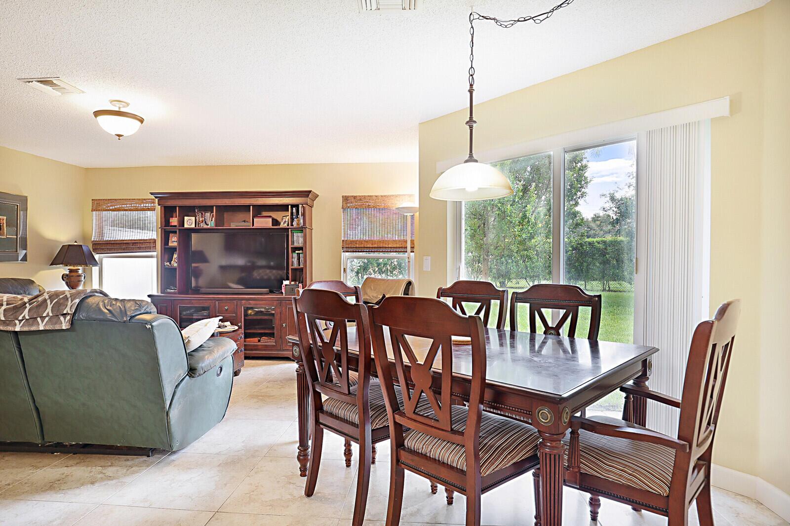 3329 Turtle Cove