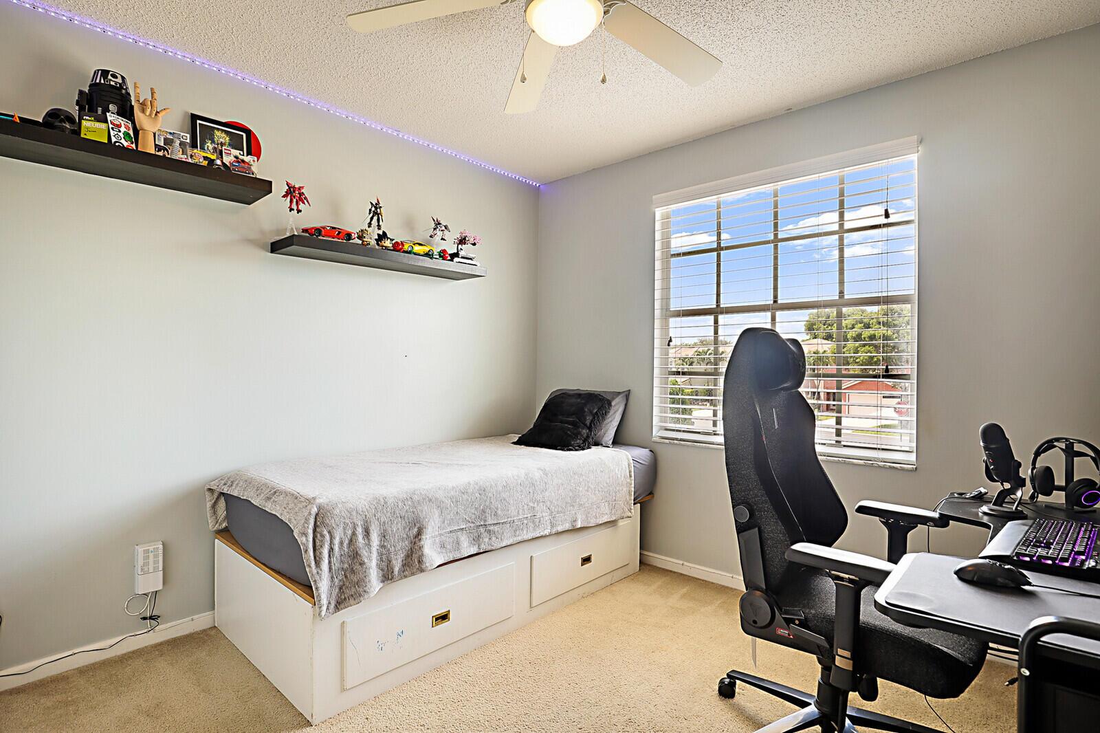 3329 Turtle Cove