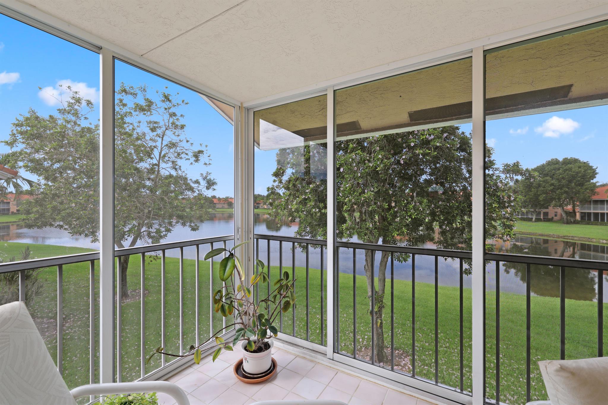 9757 Seacrest Circle Unit: 201