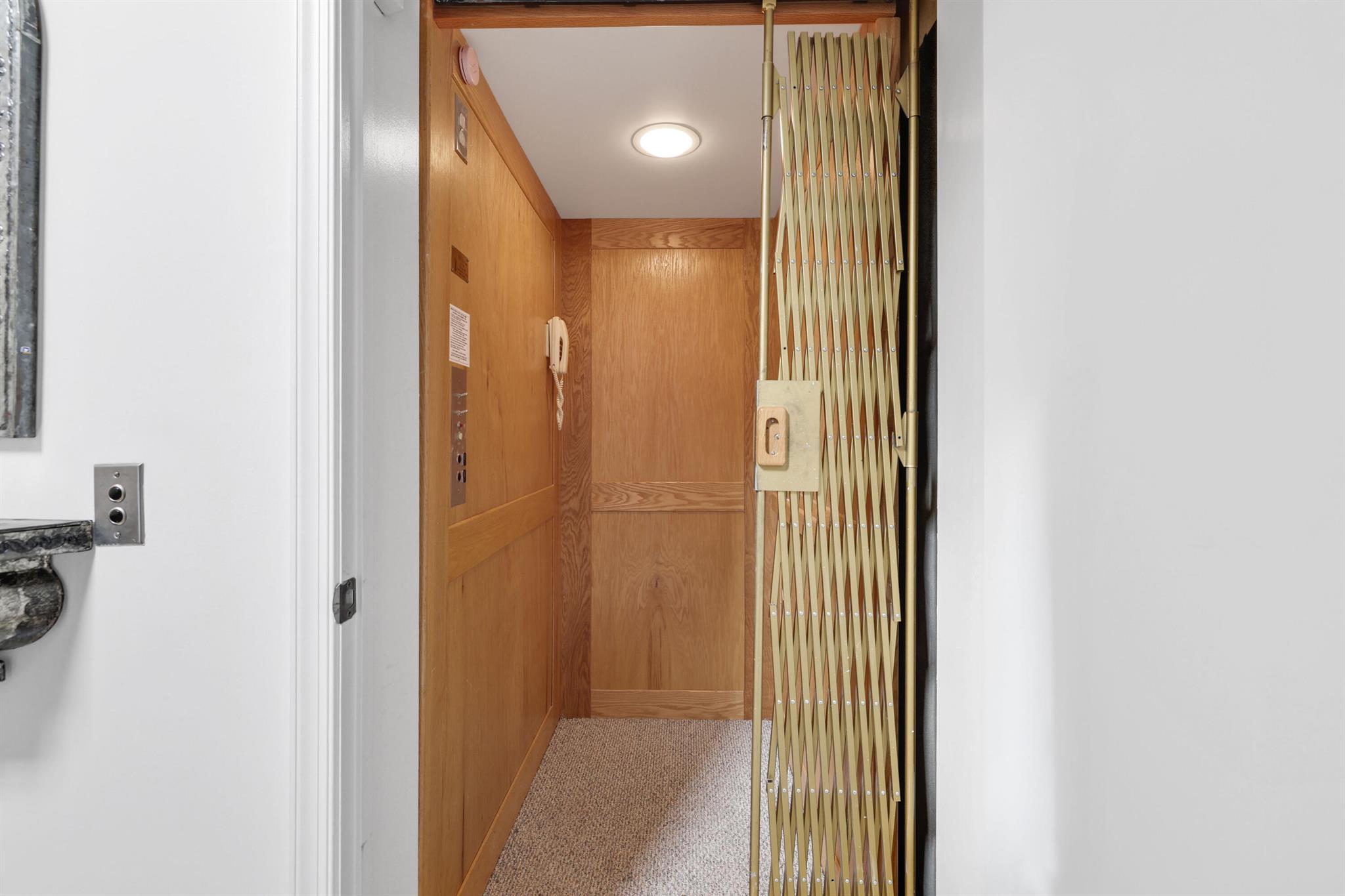 9757 Seacrest Circle Unit: 201