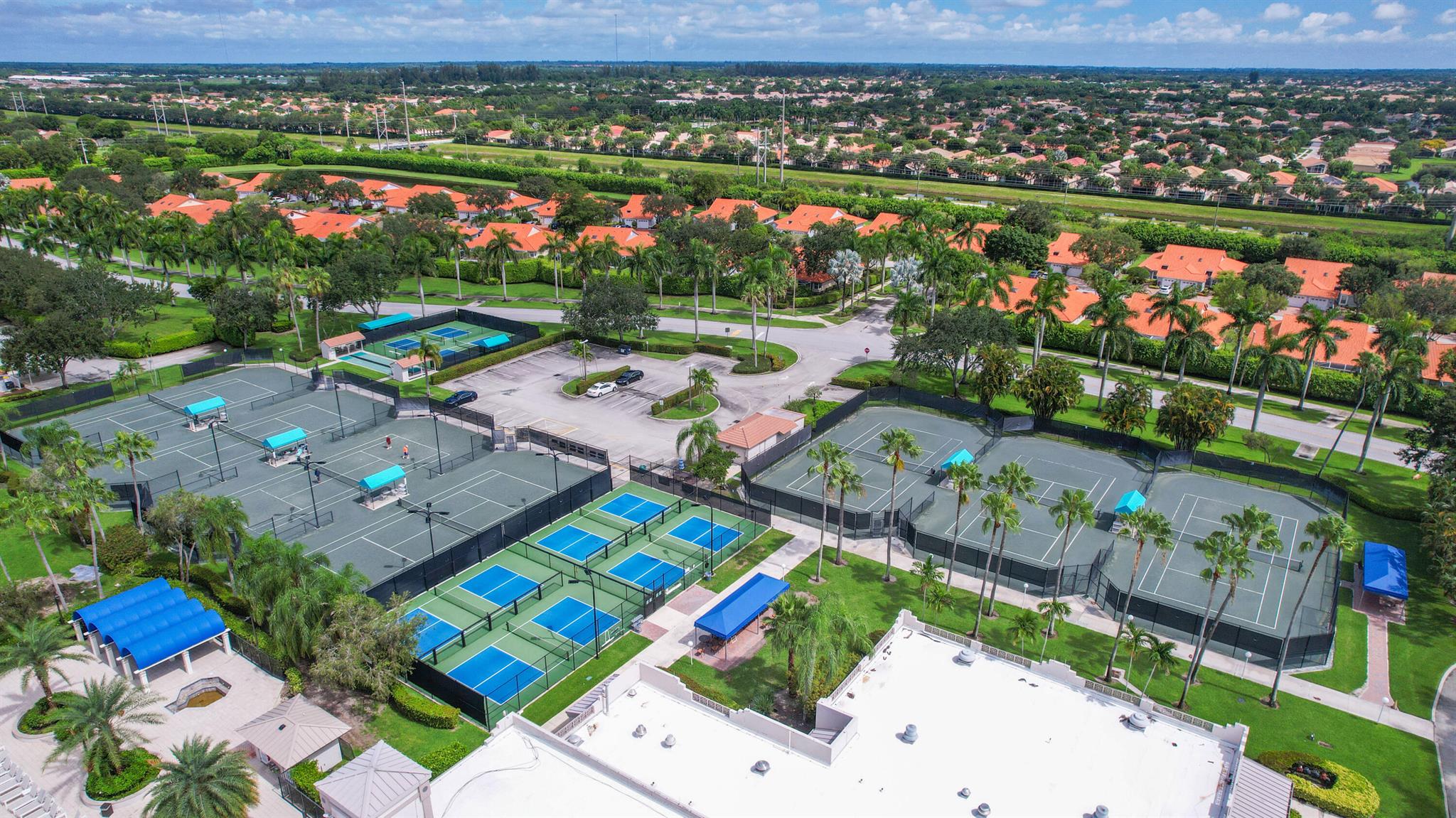 9757 Seacrest Circle Unit: 201